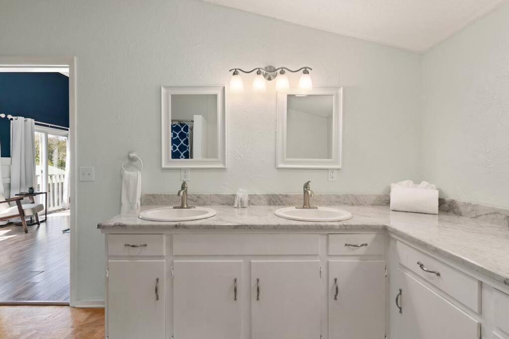 2 King Suites~Private Pool+Hot Tub~2Mi From Beach St. Simons Island Exterior foto
